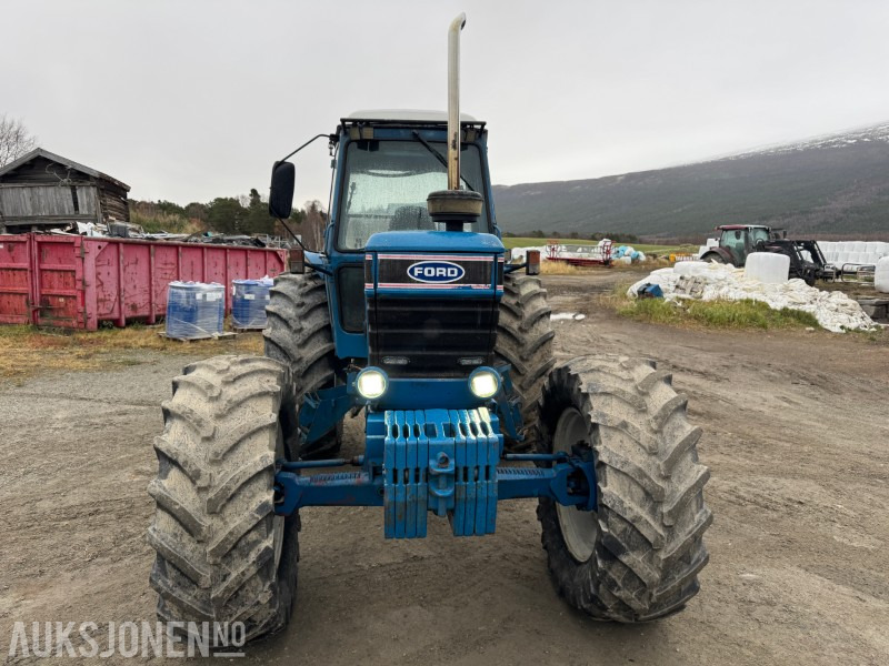 1985 Ford 8210 FWD traktor - Farm tractor: picture 3 1985 Ford 8210 FWD traktor - Farm tractor: picture 3
