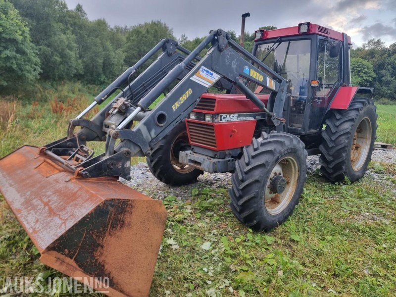 1990 CASE IH 956XL TRAKTOR snøfres 2 skuffer triangelfeste MVA FRI - Farm tractor: picture 1 1990 CASE IH 956XL TRAKTOR snøfres 2 skuffer triangelfeste MVA FRI - Farm tractor: picture 1