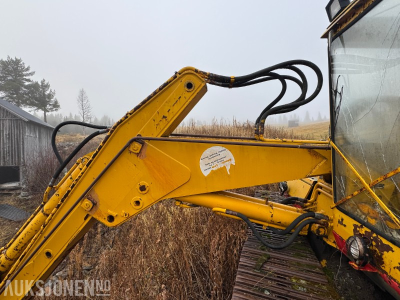 1994 Massey Ferguson 16 tonn gravemaskin - Excavator: picture 3 1994 Massey Ferguson 16 tonn gravemaskin - Excavator: picture 3