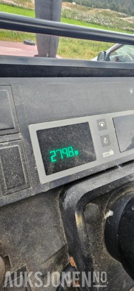1995 CASE IH 4210 traktor 40 km/t med Orkel 2000 fres (ny aksling) - Farm tractor: picture 5 1995 CASE IH 4210 traktor 40 km/t med Orkel 2000 fres (ny aksling) - Farm tractor: picture 5