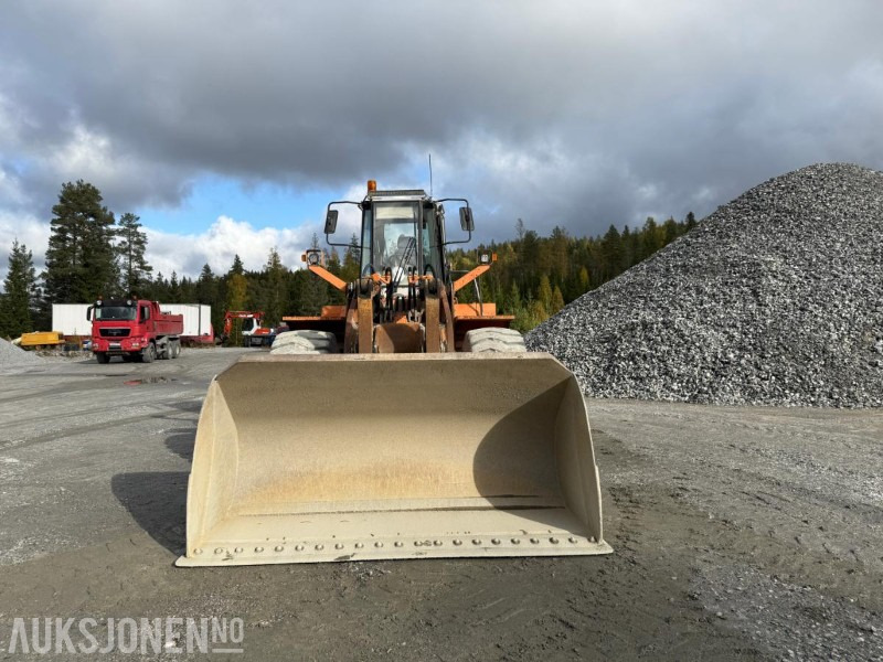1995 Fiat-Hitachi FR 220.2 - Wheel loader: picture 2 1995 Fiat-Hitachi FR 220.2 - Wheel loader: picture 2