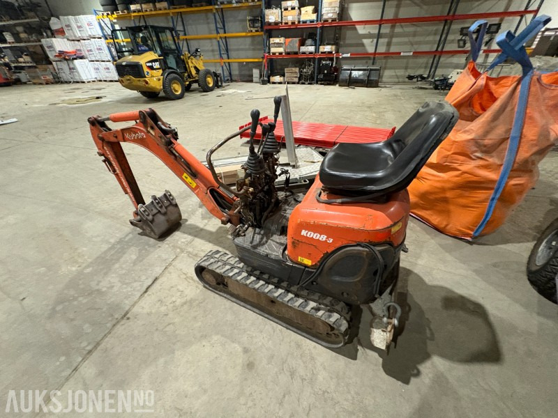 1999 Kubota K008-3 minigraver - Excavator: picture 4 1999 Kubota K008-3 minigraver - Excavator: picture 4