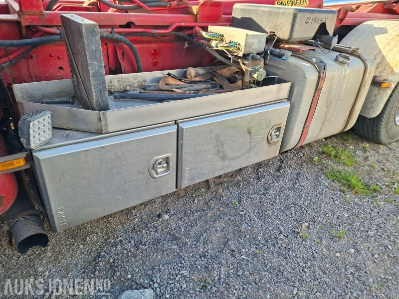 1999 Scania R144 - Crane truck: picture 3 1999 Scania R144 - Crane truck: picture 3