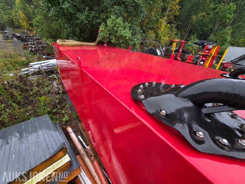 20.000 liter vanntank - Construction equipment: picture 4 20.000 liter vanntank - Construction equipment: picture 4