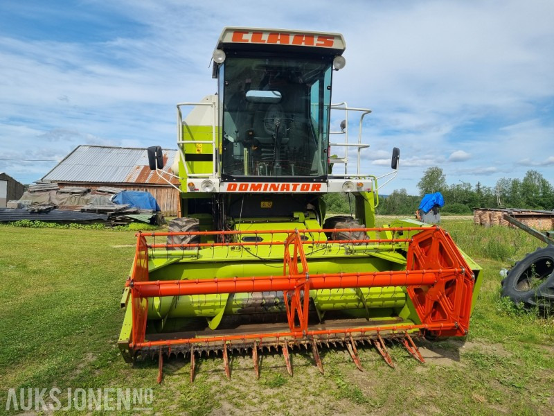 2000 Claas Dominator 48 spezial tresker 1562 timer - Combine harvester: picture 4 2000 Claas Dominator 48 spezial tresker 1562 timer - Combine harvester: picture 4
