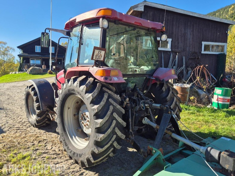 2004 CASE IH JX1100U Maxxima 4WD - Farm tractor: picture 3 2004 CASE IH JX1100U Maxxima 4WD - Farm tractor: picture 3