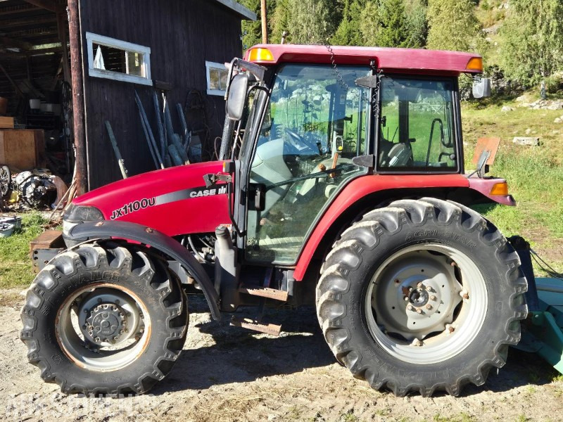 2004 CASE IH JX1100U Maxxima 4WD - Farm tractor: picture 2 2004 CASE IH JX1100U Maxxima 4WD - Farm tractor: picture 2