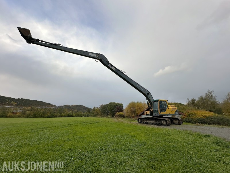 2004 Volvo EC210BLC - sertifisert, lang og kort bom og flere skuffer - Excavator: picture 2 2004 Volvo EC210BLC - sertifisert, lang og kort bom og flere skuffer - Excavator: picture 2