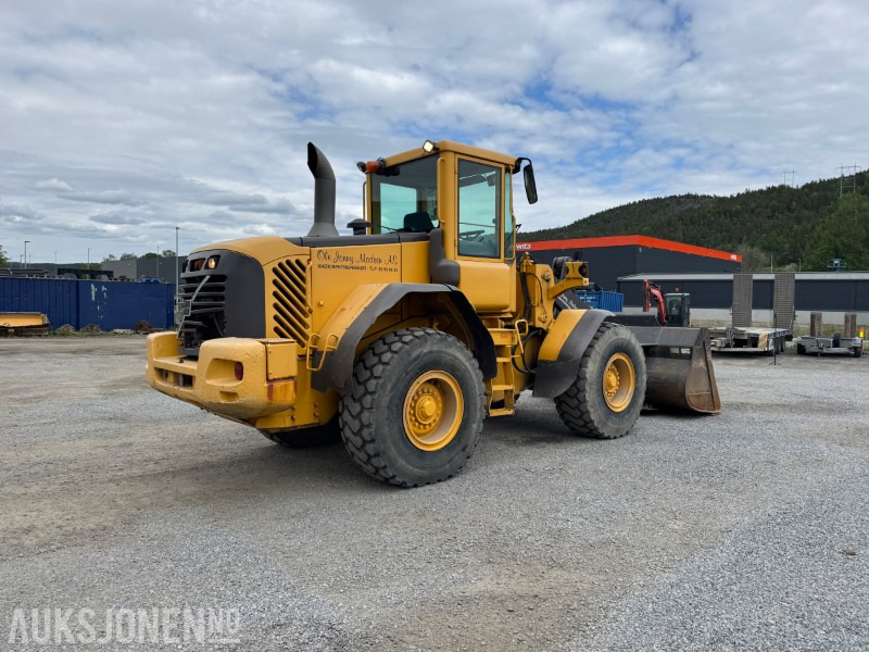2004 Volvo L90E Hjullaster 3 og 4 funksjon - Wheel loader: picture 5 2004 Volvo L90E Hjullaster 3 og 4 funksjon - Wheel loader: picture 5