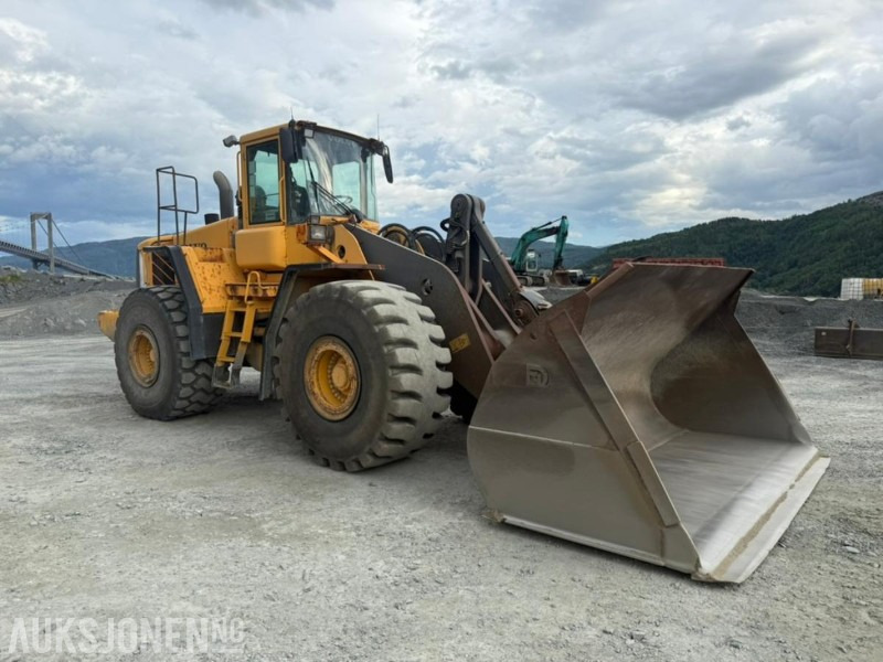 2005 Volvo L220E HJULLASTER - 15364 Timer - Wheel loader: picture 2 2005 Volvo L220E HJULLASTER - 15364 Timer - Wheel loader: picture 2