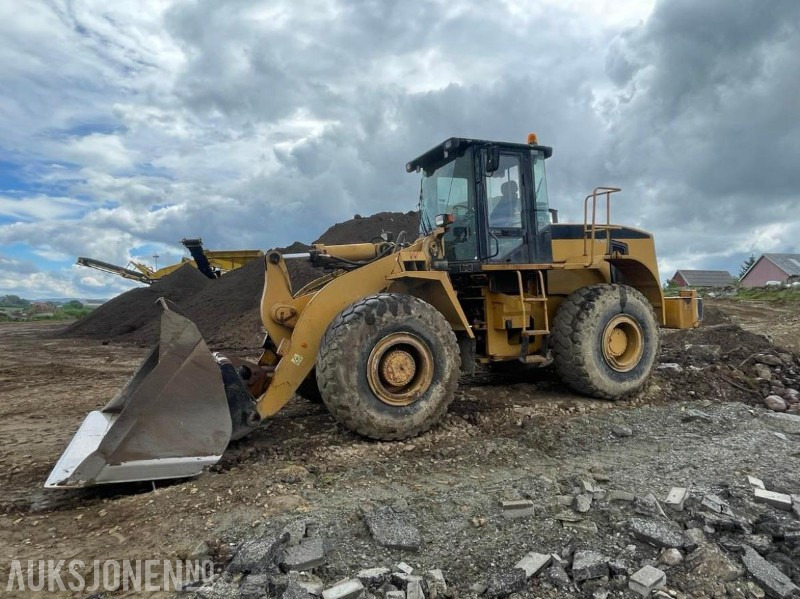 2006 Liugong 856 JSSRF101 Hjullaster med skuff -Sentralsmøring. -Loadmaster 9000 vekt. NY TURBO - 3279 timer. - Wheel loader: picture 1 2006 Liugong 856 JSSRF101 Hjullaster med skuff -Sentralsmøring. -Loadmaster 9000 vekt. NY TURBO - 3279 timer. - Wheel loader: picture 1
