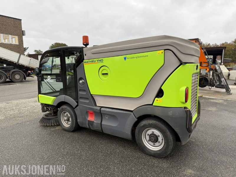 2007 Mathieu Azura Concept feiemaskin – Cummins motor, funksjonstestet - Construction equipment: picture 3 2007 Mathieu Azura Concept feiemaskin – Cummins motor, funksjonstestet - Construction equipment: picture 3