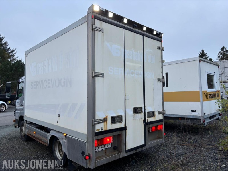 2007 Mercedes-Benz Servicebil Med Palfinger kran og Diesel generator. - Box truck: picture 4 2007 Mercedes-Benz Servicebil Med Palfinger kran og Diesel generator. - Box truck: picture 4