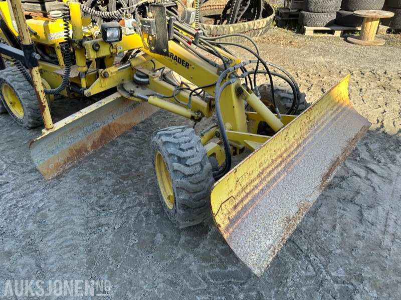 Leasing of  2008 Laser Grader Høvel med maskinstyring og laser 2008 Laser Grader Høvel med maskinstyring og laser: picture 6 Leasing of  2008 Laser Grader Høvel med maskinstyring og laser 2008 Laser Grader Høvel med maskinstyring og laser: picture 6