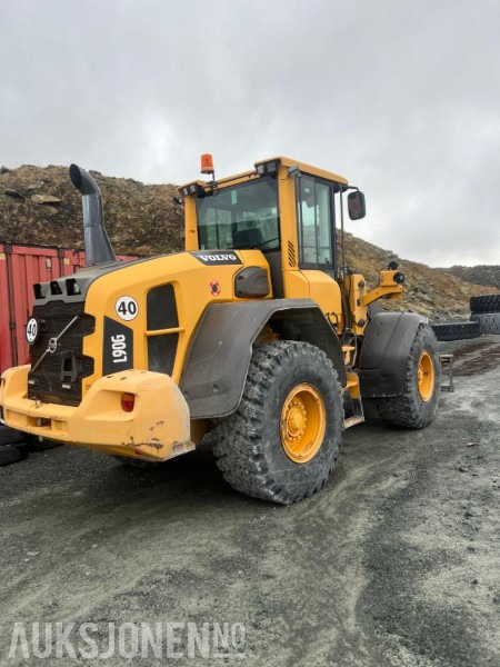 2012 Volvo L90G Hjullaster med spakestyring og ekstrautstyr - Wheel loader: picture 3 2012 Volvo L90G Hjullaster med spakestyring og ekstrautstyr - Wheel loader: picture 3