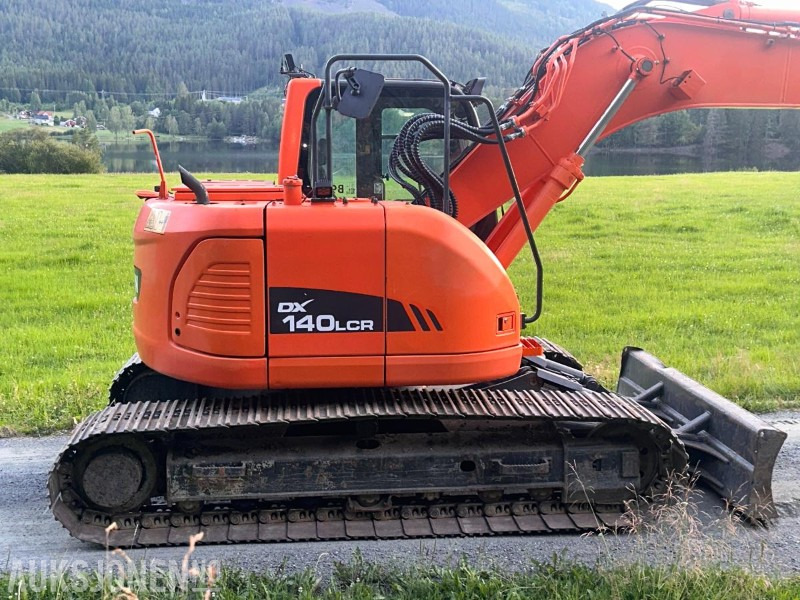 2015 Doosan DX140LCR-3 - Excavator: picture 3 2015 Doosan DX140LCR-3 - Excavator: picture 3