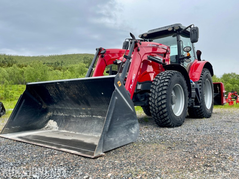 2017 Massey Ferguson 6714 S Dyna VT * Eu Godkjent * 2504 Timer * - Farm tractor: picture 1 2017 Massey Ferguson 6714 S Dyna VT * Eu Godkjent * 2504 Timer * - Farm tractor: picture 1