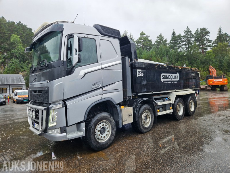 2017 Volvo FH8x4 - Tipper: picture 1 2017 Volvo FH8x4 - Tipper: picture 1