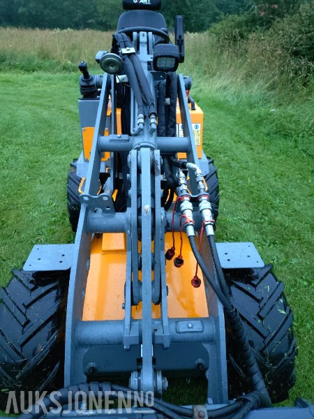 2020 Giant D204SW minilaster - 320 timer! - Skid steer loader: picture 4 2020 Giant D204SW minilaster - 320 timer! - Skid steer loader: picture 4