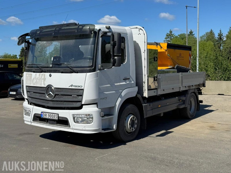 2021 Mercedes-Benz Atego 1530 lappebil/asfaltcontainer/hengsrød plan/adaptiv cruisecontrol/kamera - Dropside/ Flatbed truck: picture 1 2021 Mercedes-Benz Atego 1530 lappebil/asfaltcontainer/hengsrød plan/adaptiv cruisecontrol/kamera - Dropside/ Flatbed truck: picture 1