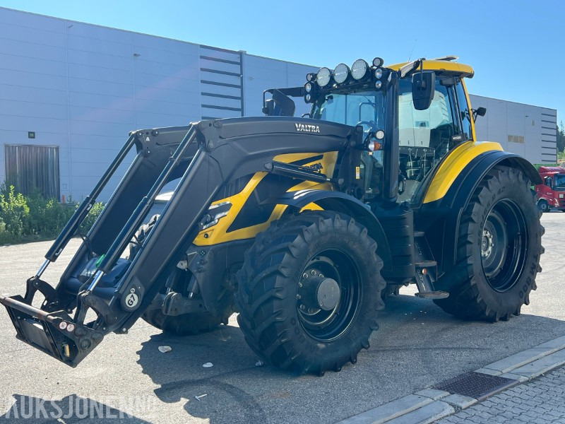 2021 Valtra T255 - Farm tractor: picture 1 2021 Valtra T255 - Farm tractor: picture 1