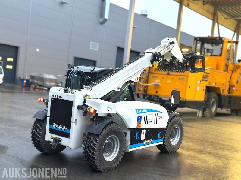 2022 Faresin 6.26 Full Electric teleskoplaster – 337 timer, skuffe, pallegaffel, løftekrok, nullutslipp - Telescopic handler: picture 5 2022 Faresin 6.26 Full Electric teleskoplaster – 337 timer, skuffe, pallegaffel, løftekrok, nullutslipp - Telescopic handler: picture 5
