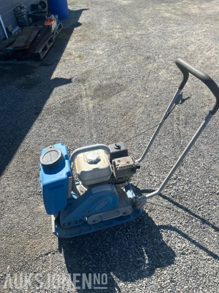 2022 Weber CF 2A vibroplate 83 kilo - Roller: picture 2 2022 Weber CF 2A vibroplate 83 kilo - Roller: picture 2