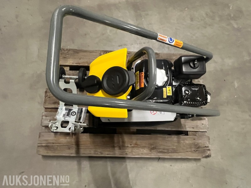 2023 Wacker Neuson Vibroplate BPS1340Aw 75kg - Construction equipment: picture 2 2023 Wacker Neuson Vibroplate BPS1340Aw 75kg - Construction equipment: picture 2