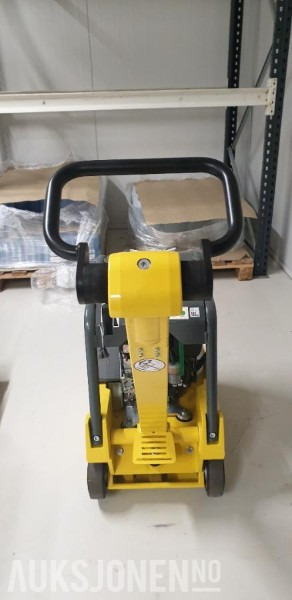 2024 Wacker DPU3750 Vibroplate - Roller: picture 5 2024 Wacker DPU3750 Vibroplate - Roller: picture 5