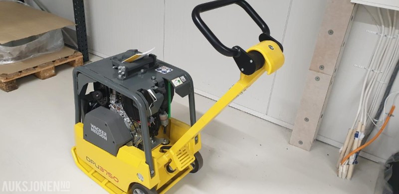 2024 Wacker DPU3750 Vibroplate - Roller: picture 1 2024 Wacker DPU3750 Vibroplate - Roller: picture 1