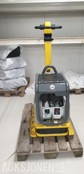 2024 Wacker DPU5545 Vibroplate - Roller: picture 1 2024 Wacker DPU5545 Vibroplate - Roller: picture 1