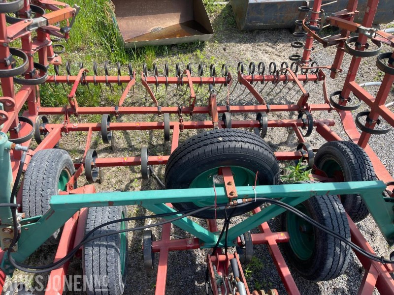 1990 Kverneland såbedsharv 6 m - Agricultural machinery: picture 3 1990 Kverneland såbedsharv 6 m - Agricultural machinery: picture 3