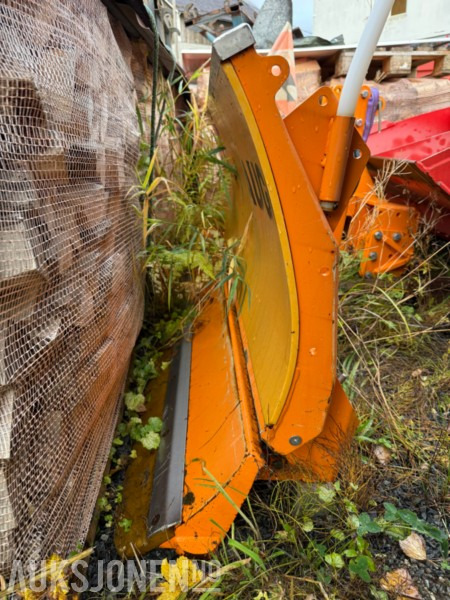 2008 ZAUGG AG Eggiwil (Sveits) G8K-240 snøskjær / snøplog - Agricultural machinery: picture 4 2008 ZAUGG AG Eggiwil (Sveits) G8K-240 snøskjær / snøplog - Agricultural machinery: picture 4