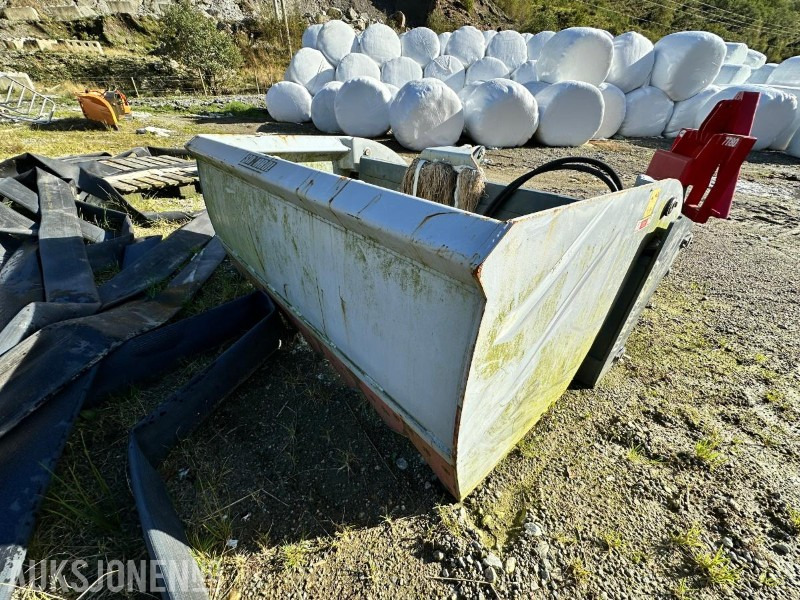 2018 Sonarol Wyciniak Combi (W SNR 1600/2) Silorundballeriver - Agricultural machinery: picture 5 2018 Sonarol Wyciniak Combi (W SNR 1600/2) Silorundballeriver - Agricultural machinery: picture 5