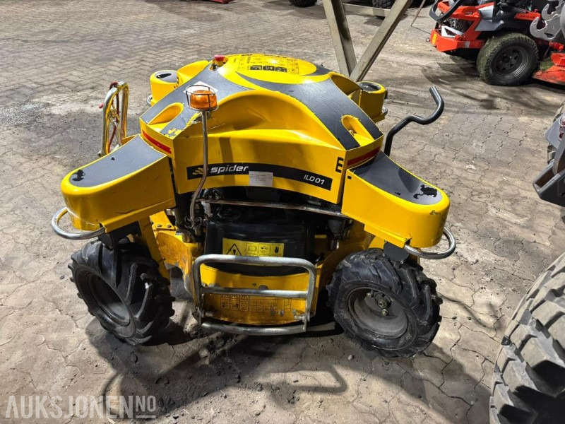 2018 Spider ILD01 - fjernstyrt skråningsklipper med hydraulisk vinsj! Kawasaki motor, kun 228 timer - Agricultural machinery: picture 4 2018 Spider ILD01 - fjernstyrt skråningsklipper med hydraulisk vinsj! Kawasaki motor, kun 228 timer - Agricultural machinery: picture 4