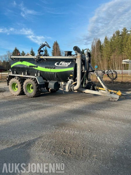 2022 Fliegl VFW12000 - Agricultural machinery: picture 1 2022 Fliegl VFW12000 - Agricultural machinery: picture 1