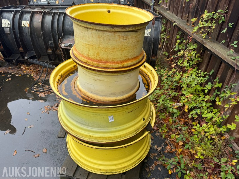 Felgsett til John Deere – AL118455 og AL174627 - Agricultural machinery: picture 1 Felgsett til John Deere – AL118455 og AL174627 - Agricultural machinery: picture 1