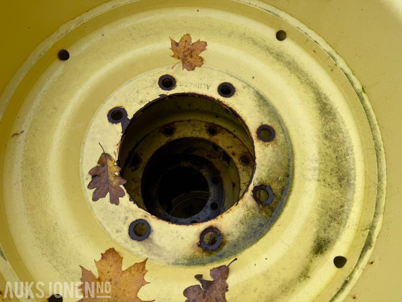 Felgsett til John Deere – AL118455 og AL174627 - Agricultural machinery: picture 4 Felgsett til John Deere – AL118455 og AL174627 - Agricultural machinery: picture 4