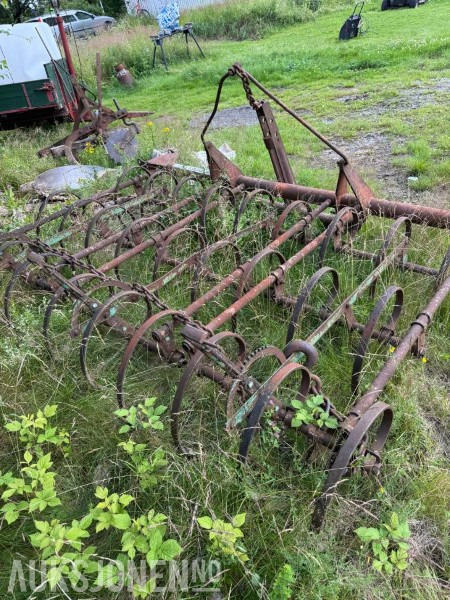 Kverneland Harv - Agricultural machinery: picture 1 Kverneland Harv - Agricultural machinery: picture 1