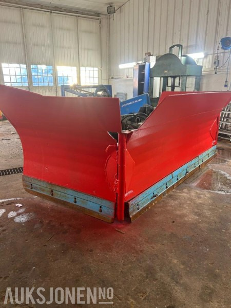 1999 Siljum Klappvinge - Attachment for Construction machinery: picture 1 1999 Siljum Klappvinge - Attachment for Construction machinery: picture 1