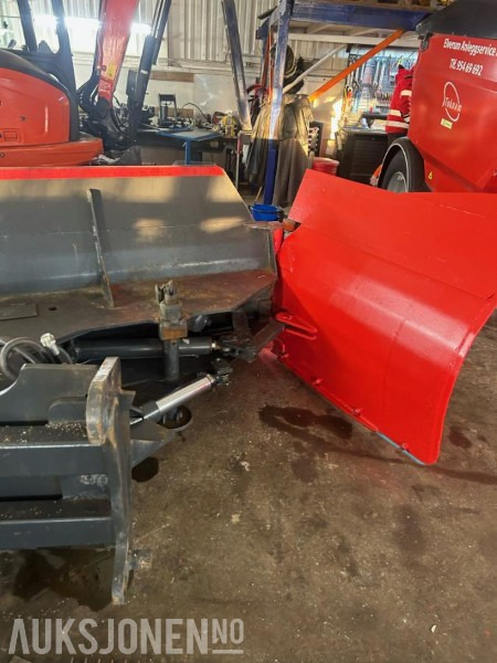 1999 Siljum Klappvinge - Attachment for Construction machinery: picture 5 1999 Siljum Klappvinge - Attachment for Construction machinery: picture 5