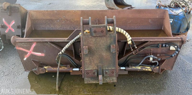 2005 Hydraulisk pusseskuff m/B20 feste. - Attachment for Construction machinery: picture 5 2005 Hydraulisk pusseskuff m/B20 feste. - Attachment for Construction machinery: picture 5