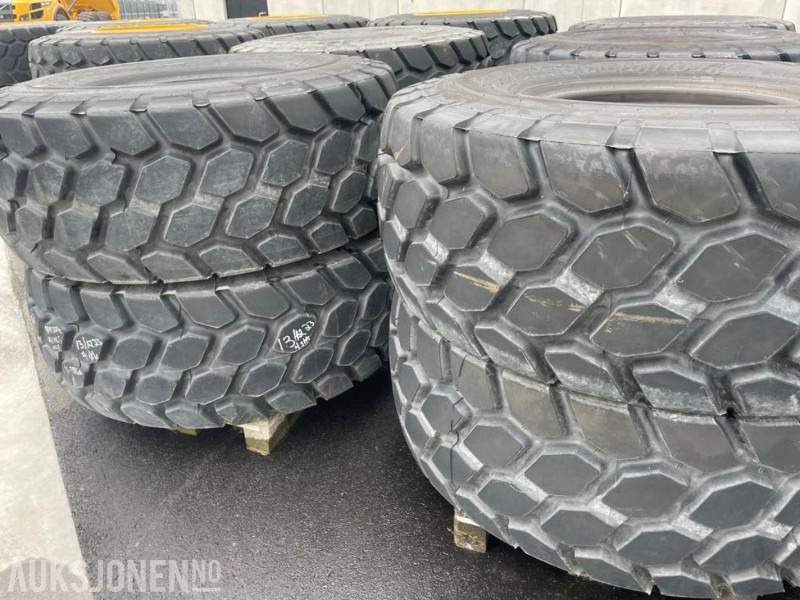 4 stk. NYE Bridgestone VJT 23,5/R 25 dekk - VOLVO L 110/120. - Attachment for Construction machinery: picture 1 4 stk. NYE Bridgestone VJT 23,5/R 25 dekk - VOLVO L 110/120. - Attachment for Construction machinery: picture 1