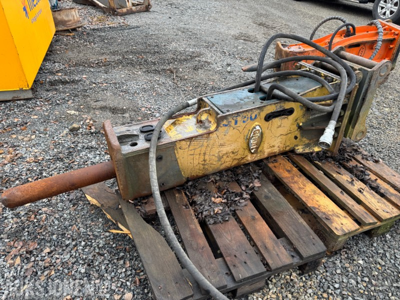 Giant ST GT60 pigghammer med S60 feste. - Attachment for Construction machinery: picture 1 Giant ST GT60 pigghammer med S60 feste. - Attachment for Construction machinery: picture 1