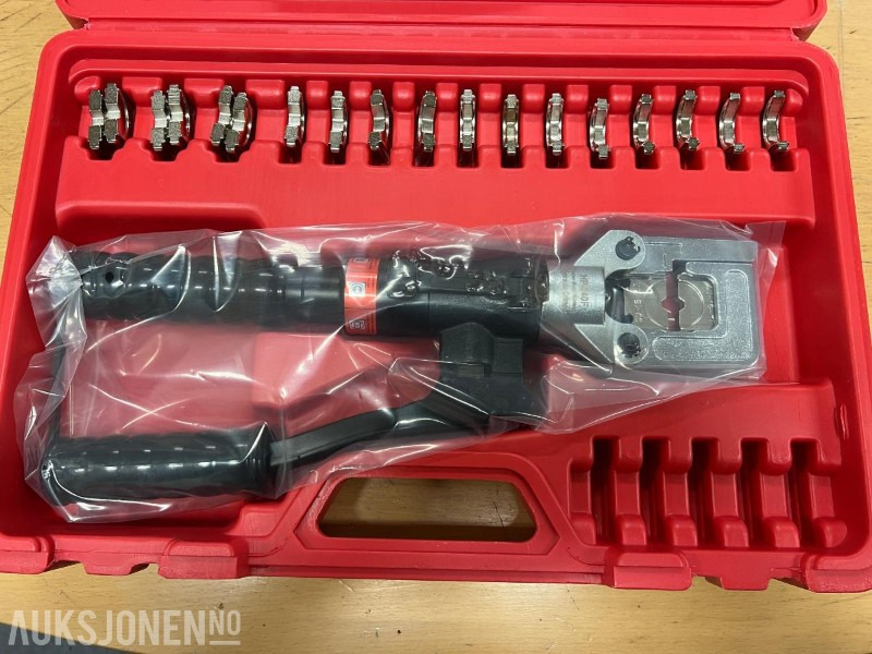 Hydraulisk Presstang for C-Press og kabelsko- Ny/Ubrukt - Attachment for Construction machinery: picture 1 Hydraulisk Presstang for C-Press og kabelsko- Ny/Ubrukt - Attachment for Construction machinery: picture 1