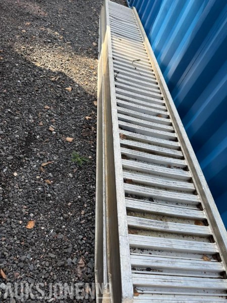 Kjørebruer til minigraver CLM - Attachment for Construction machinery: picture 3 Kjørebruer til minigraver CLM - Attachment for Construction machinery: picture 3