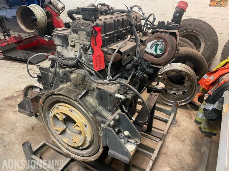 Motor til Doosan Lc350-7 - Attachment for Construction machinery: picture 2 Motor til Doosan Lc350-7 - Attachment for Construction machinery: picture 2