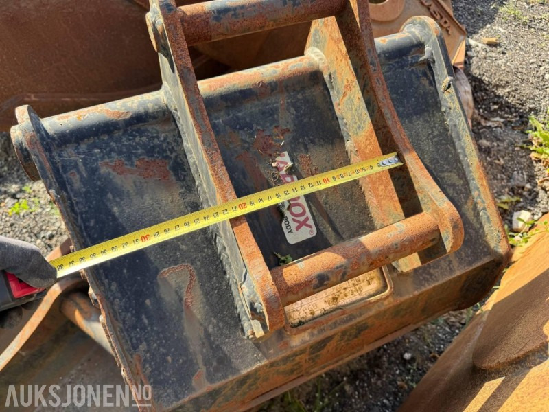 Nasta skuff med S40-feste – kraftig og hel skuff, klar for bruk - Attachment for Construction machinery: picture 5 Nasta skuff med S40-feste – kraftig og hel skuff, klar for bruk - Attachment for Construction machinery: picture 5