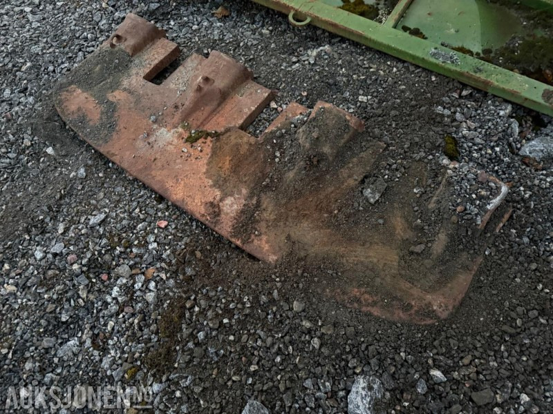 Renskeskjær til 50tonns gravemaskin 200cm bredde - Attachment for Construction machinery: picture 3 Renskeskjær til 50tonns gravemaskin 200cm bredde - Attachment for Construction machinery: picture 3