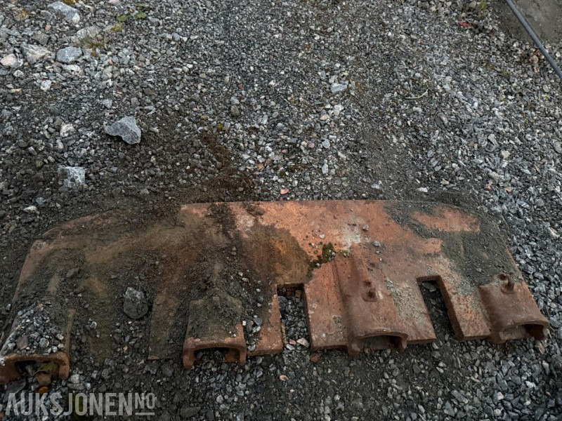 Renskeskjær til 50tonns gravemaskin 200cm bredde - Attachment for Construction machinery: picture 5 Renskeskjær til 50tonns gravemaskin 200cm bredde - Attachment for Construction machinery: picture 5